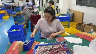 عملية تجميع بطارية النيكل والكادميوم