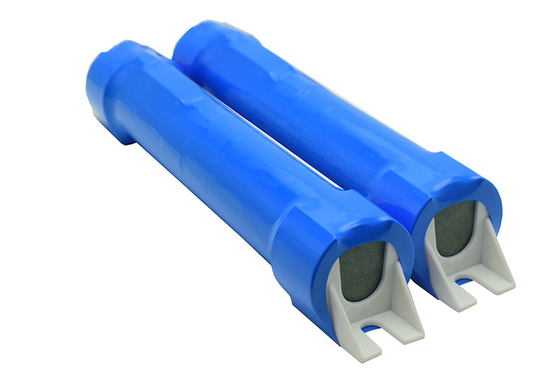 بطاريات الليثيوم مخرج النار الخفيفة Lifepo4 خلايا 26650 3.2V 6600mAh نهاية أكواب