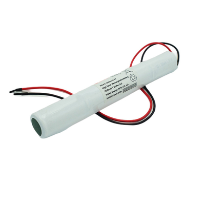 2.5Ah بطاريات ضوء الخروج للطوارئ قابلة لإعادة الشحن 4.8V درجة حرارة عالية