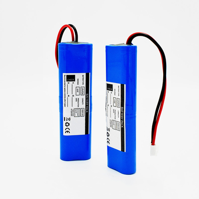 18650 3000mAh 6.4 فولت جانبًا بجانب نوع بطاريات LiFePO4 أداء درجة حرارة عالية