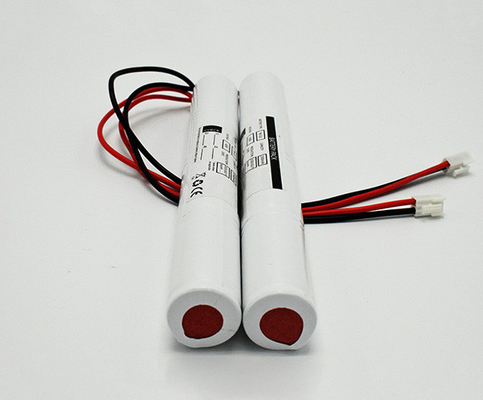 حزم بطارية Ni Cd القابلة لإعادة الشحن C2500mah 4.8V لإضاءة الطوارئ