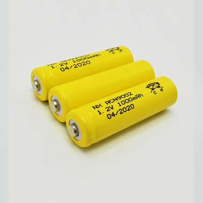 أصفر PVC 1.2 فولت خلايا بطارية Nicd قابلة لإعادة الشحن AA1000mAh نوع العصا