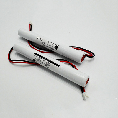 حزم بطارية Ni Cd القابلة لإعادة الشحن C2500mah 4.8V لإضاءة الطوارئ